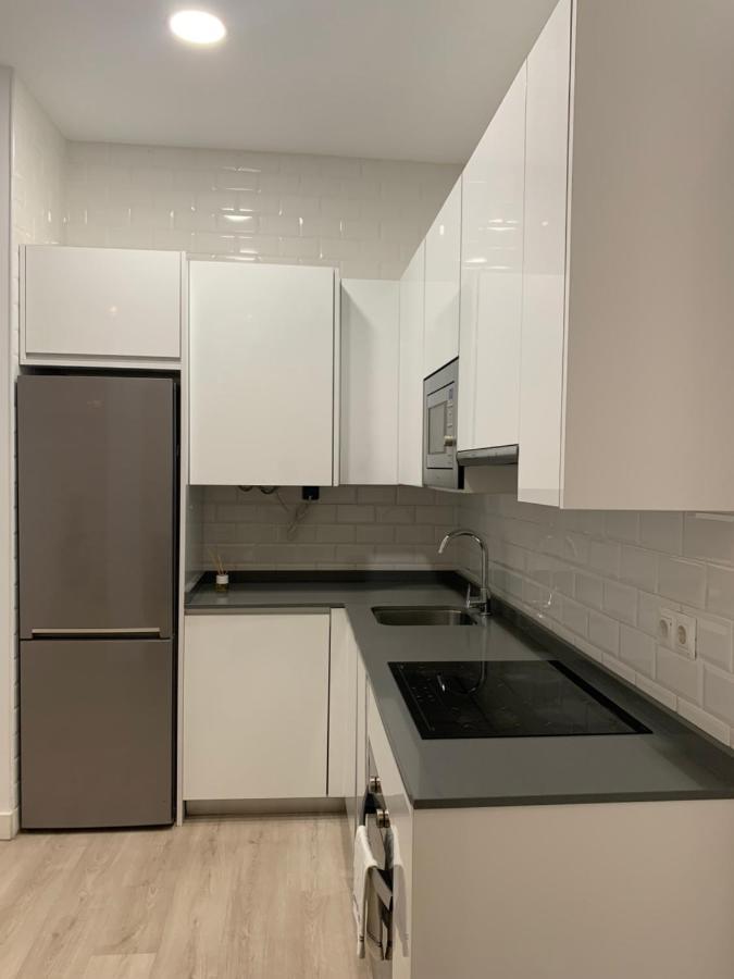 Atocha Reina Sofia Apartment Madrid Ngoại thất bức ảnh
